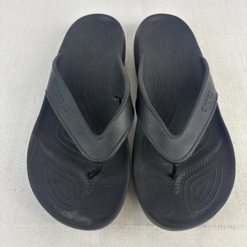 Iconic Crocs Black Men's Size‎ 12 Comfort Thong Sandals Flip Flops